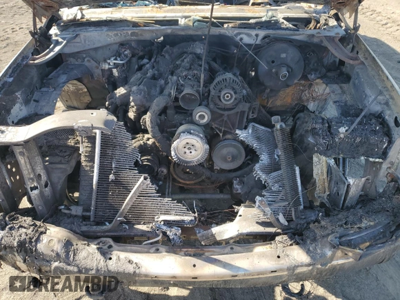 2001 GMC Yukon XL SLE with VIN 3GKFK16T61G189749, listed as a Copart auction lot 72585034 with Not Provided miles and Non Repairable. Bid and sale history available at carsss.com. Image 12.