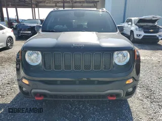 2020 Jeep Renegade Trailhawk z VIN ZACNJBC18LPM03643, wystawiony jako Copart lot #52447165 z przebiegiem 61 523 mil mil oraz Nie do naprawy • Non repairable. Historia ofert i sprzedaży dostępna na DreamBid. Obrazek 5.