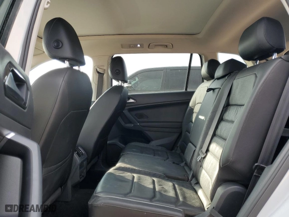 2018 Volkswagen Tiguan SEL Premium with VIN 3VV5B7AX6JM156841, listed as a Copart auction lot 88138225 with 93,460 mi miles and Salvage Title. Bid and sale history available at carsss.com. Image 11.
