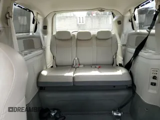 2010 Chrysler Town & Country Limited z VIN 2A4RR7DX0AR387518, wystawiony jako Copart lot #55501025 z przebiegiem 87 823 mil mil oraz Szkoda całkowita • Salvage title. Historia ofert i sprzedaży dostępna na DreamBid. Obrazek 10.