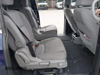 2019 Honda Odyssey EX с VIN 5FNRL6H59KB135936, выставлен на аукционе IAAI как лот 42155144 с пробегом 89 987 миль миль и . История ставок и продаж доступна на DreamBid. Изображение 8.