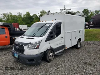 2022 Ford Transit z VIN 1FDBF6PG3NKA11899, wystawiony jako Copart lot #55435745 z przebiegiem 57 877 mil mil oraz Szkoda całkowita • Salvage title. Historia ofert i sprzedaży dostępna na DreamBid. Obrazek 1.