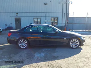 2011 BMW 3 Series 328i with VIN WBADW3C56BE541629, listed as a IAAI auction lot 41328198 with 150,359 mi miles. Bid and sale history available at carsss.com. Image 13.