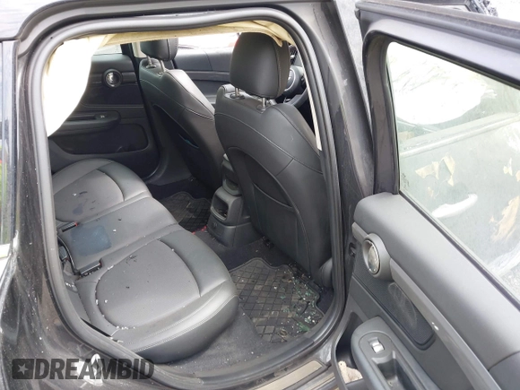 2019 MINI Countryman Cooper S с VIN WMZYT5C59K3E64682, выставлен на аукционе IAAI как лот 42149889 с пробегом Не указан миль и . История ставок и продаж доступна на DreamBid. Изображение 8.