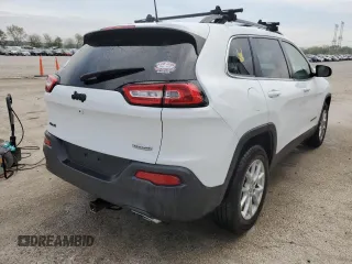 2017 Jeep Cherokee Latitude with VIN 1C4PJMCS9HW646789, listed as a Copart auction lot 54574745 with 103,537 mi miles and Salvage Title. Bid and sale history available at DreamBid. Image 3.