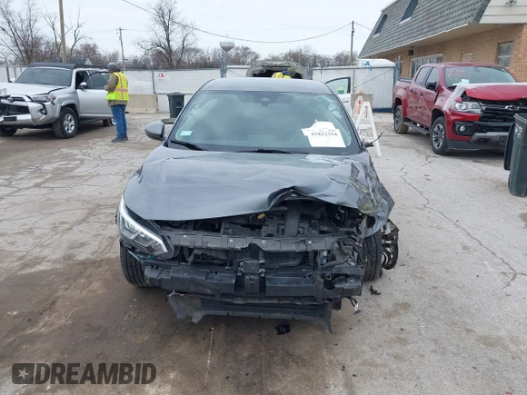 2020 Nissan Sentra S with VIN 3N1AB8BV2LY255414, listed as a IAAI auction lot 41822354 with 46,824 mi miles. Bid and sale history available at carsss.com. Image 12.