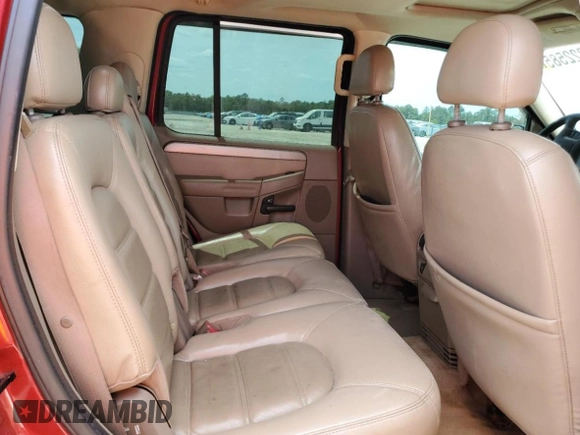 2004 Ford Explorer XLT with VIN 1FMZU73K24UB07921, listed as a Copart auction lot 55322585 with 117,293 mi miles and Salvage title. Bid and sale history available at DreamBid. Image 11.