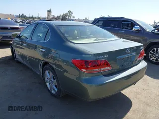 2005 Lexus ES 350 z VIN JTHBA30G655098075, wystawiony jako IAAI lot #42314272 z przebiegiem 78 012 mil mil oraz . Historia ofert i sprzedaży dostępna na DreamBid. Obrazek 3.