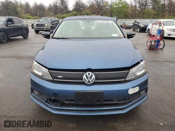 2015 Volkswagen Jetta Sedan Hybrid SEL Premium with VIN 3VW637AJ9FM427293, listed as a Copart auction lot 56322994 with 203,494 mi miles and Clean Title. Bid and sale history available at carsss.com. Image 5.
