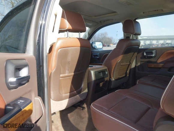 2015 Chevrolet Silverado 1500 High Country with VIN 3GCUKTEJXFG320011, listed as a IAAI auction lot 41366273 with 157,947 mi miles. Bid and sale history available at carsss.com. Image 8.
