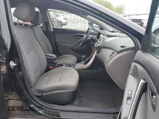2013 Hyundai Elantra Limited z VIN 5NPDH4AE7DH371094, wystawiony jako IAAI lot #41912413 z przebiegiem 159 685 mil mil oraz . Historia ofert i sprzedaży dostępna na DreamBid. Obrazek 5.