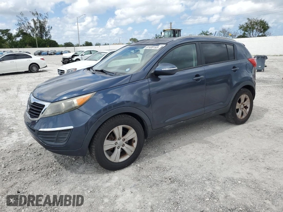 2012 Kia Sportage LX z VIN KNDPB3A29C7240993, wystawiony jako Copart lot #61408165 z przebiegiem 171 453 mil mil oraz Czysty tytuł • Clean title. Historia ofert i sprzedaży dostępna na DreamBid. Obrazek 1.