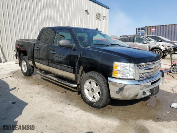 2012 Chevrolet Silverado 1500 LT with VIN 3GCPKSE72CG172069, listed as a Copart auction lot 70813754 with 233,426 mi miles and Clean Title. Bid and sale history available at carsss.com. Image 4.