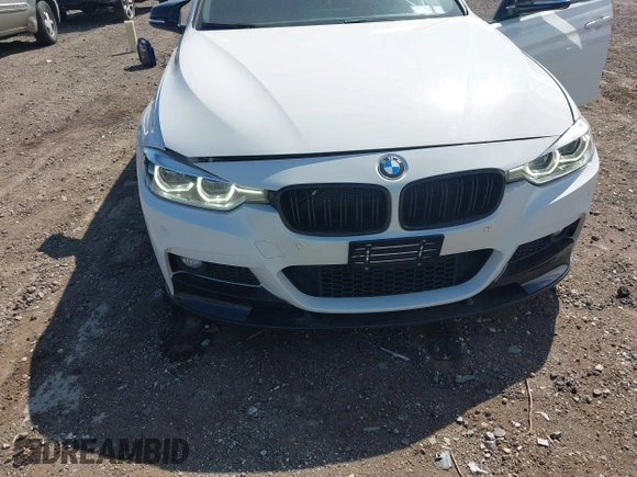 2017 BMW 3 Series 330i with VIN WBA8B9G32HNU52805, listed as a IAAI auction lot 42139448 with 136,333 mi miles. Bid and sale history available at carsss.com. Image 6.