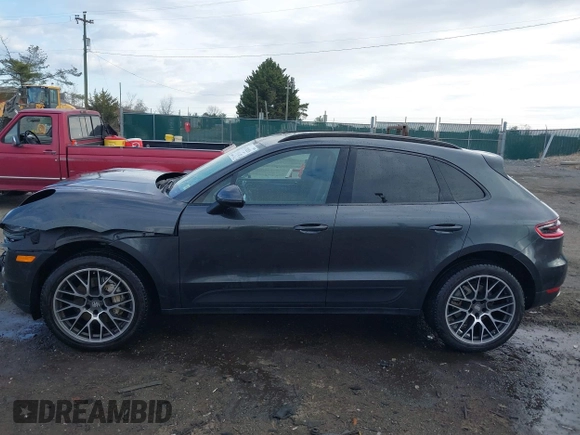 2017 Porsche Macan S with VIN WP1AB2A56HLB20821, listed as a IAAI auction lot 41782926 with 55,931 mi miles and . Bid and sale history available at DreamBid. Image 14.