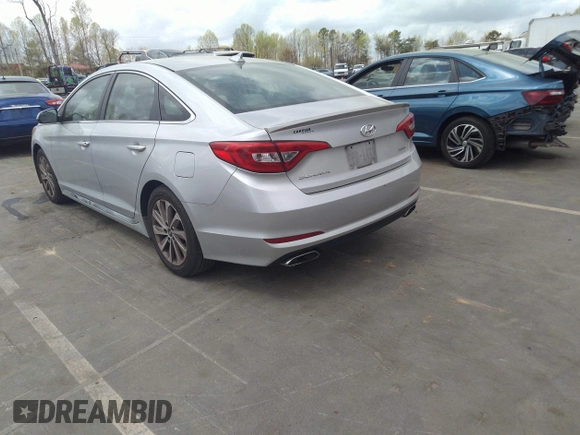 2015 Hyundai Sonata Limited with VIN 5NPE34AF8FH084569, listed as a IAAI auction lot 41914841 with 94,685 mi miles and . Bid and sale history available at carsss.com. Image 3.