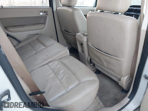 2010 Ford Escape Limited с VIN 1FMCU0EG5AKA43595, выставлен на аукционе IAAI как лот 40711908 с пробегом 196 267 миль миль и . История ставок и продаж доступна на DreamBid. Изображение 8.