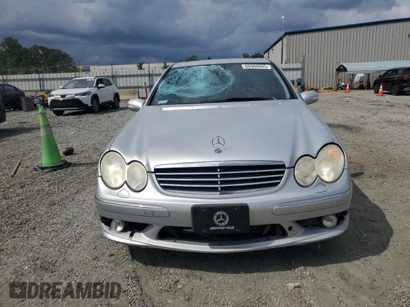 2006 Mercedes-Benz C 55 AMG with VIN WDBRF76J26F813052, listed as a Copart auction lot 60966805 with 145,472 mi miles and Salvage title. Bid and sale history available at DreamBid. Image 5.