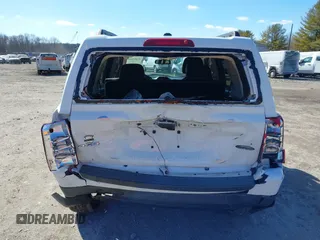 2015 Jeep Patriot High Altitude with VIN 1C4NJRFB8FD270157, listed as a IAAI auction lot 41634010 with 87,662 mi miles and . Bid and sale history available at carsss.com. Image 16.