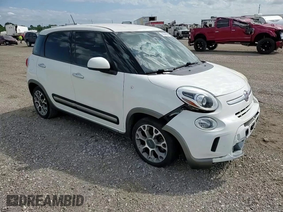 2014 FIAT 500L Trekking with VIN ZFBCFADH4EZ016712, listed as a Copart auction lot 71283484 with 127,058 mi miles and Salvage title. Bid and sale history available at DreamBid. Image 10.