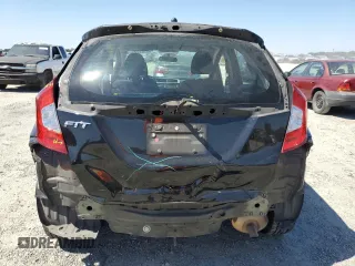 2015 Honda Fit LX with VIN 3HGGK5H52FM706660, listed as a Copart auction lot 60261745 with 118,954 mi miles and Salvage title. Bid and sale history available at DreamBid. Image 6.