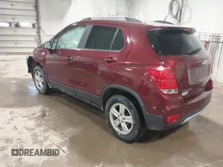 2017 Chevrolet Trax LT with VIN 3GNCJPSB9HL184572, listed as a IAAI auction lot 41692581 with 86,656 mi miles. Bid and sale history available at carsss.com. Image 3.