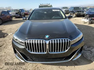 2020 BMW 7 Series 740i xDrive with VIN WBA7T4C0XLGF97467, listed as a Copart auction lot 79343233 with 0 mi miles. Bid and sale history available at carsss.com. Image 5.