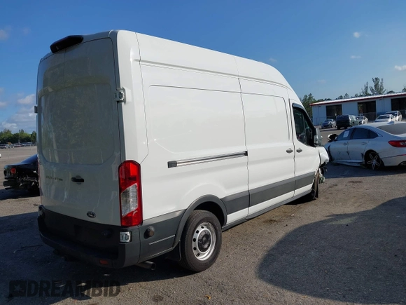 2020 Ford Transit Cargo with VIN 1FTBW1X82LKB49009, listed as a IAAI auction lot 41527513 with 52,802 mi miles and . Bid and sale history available at DreamBid. Image 4.