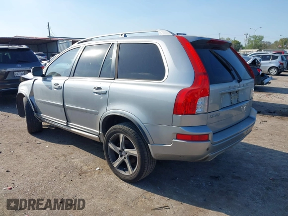 2013 Volvo XC90 I6 R-Design with VIN YV4952CF6D1652560, listed as a IAAI auction lot 41881043 with 138,612 mi miles. Bid and sale history available at carsss.com. Image 3.
