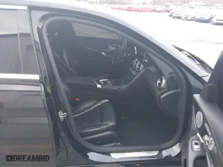 2016 Mercedes-Benz C-Class AMG C 63 S with VIN 55SWF8HB7GU163686, listed as a IAAI auction lot 40884579 with 1 mi miles. Bid and sale history available at carsss.com. Image 5.