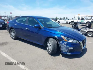 2020 Nissan Altima S z VIN 1N4BL4BV6LC284100, wystawiony jako IAAI lot #42273193 z przebiegiem 46 260 mil mil oraz . Historia ofert i sprzedaży dostępna na DreamBid. Obrazek 1.