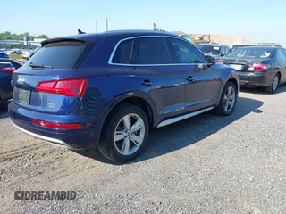 2018 Audi Q5 Premium Plus z VIN WA1BNAFY4J2238995, wystawiony jako IAAI lot #42380252 z przebiegiem 81 800 mil mil oraz . Historia ofert i sprzedaży dostępna na DreamBid. Obrazek 4.