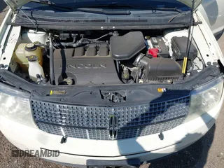 2007 Lincoln MKX with VIN 2LMDU68C77BJ11662, listed as a IAAI auction lot 41878466 with 142,723 mi miles. Bid and sale history available at carsss.com. Image 10.