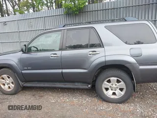 2006 Toyota 4Runner SR5 z VIN JTEBU14R960087249, wystawiony jako IAAI lot #42370575 z przebiegiem 164 150 mil mil oraz . Historia ofert i sprzedaży dostępna na DreamBid. Obrazek 14.