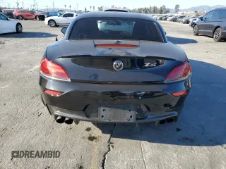 2011 BMW Z4 sDrive35is with VIN WBALM1C58BE393909, listed as a Copart auction lot 89218305 with 112,502 mi miles and Salvage Title. Bid and sale history available at carsss.com. Image 6.