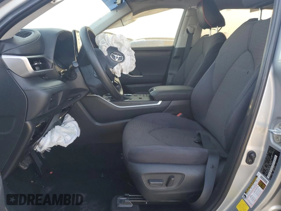 2020 Toyota Highlander L z VIN 5TDCZRAH4LS507190, wystawiony jako Copart lot #76805574 z przebiegiem Nie podano mil oraz Szkoda całkowita • Salvage title. Historia ofert i sprzedaży dostępna na DreamBid. Obrazek 7.