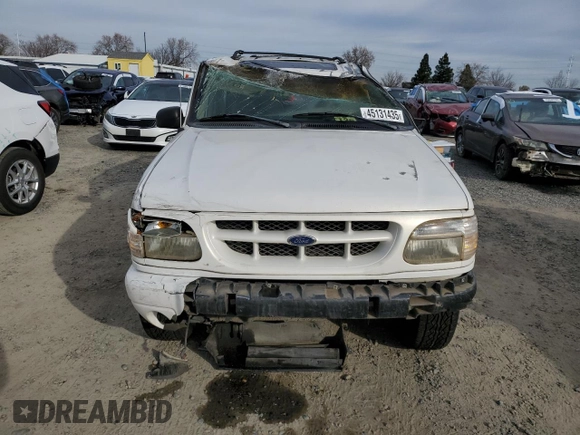 1999 Ford Explorer XLT z VIN 1FMZU35P1XZA10234, wystawiony jako Copart lot #45131435 z przebiegiem 180 247 mil mil oraz Szkoda całkowita • Salvage title. Historia ofert i sprzedaży dostępna na DreamBid. Obrazek 5.