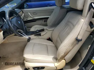 2009 BMW 3 Series 328i z VIN WBAWL13559PX25285, wystawiony jako Copart lot #56045805 z przebiegiem 168 195 mil mil oraz Czysty tytuł • Clean title. Historia ofert i sprzedaży dostępna na DreamBid. Obrazek 7.