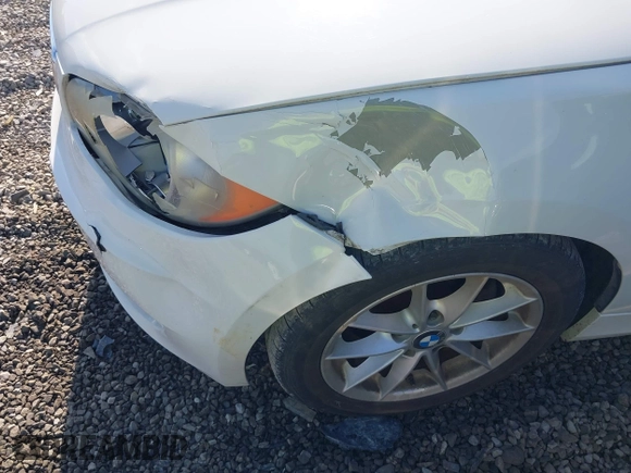 2010 BMW 1 Series 128i with VIN WBAUL7C5XAVJ78010, listed as a IAAI auction lot 42549423 with 153,771 mi miles and . Bid and sale history available at DreamBid. Image 12.