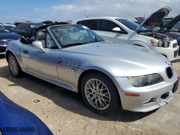 2002 BMW Z3 2.5i with VIN 4USCN33432LK52027, listed as a Copart auction lot 77155714 with 107,005 mi miles and Non Repairable. Bid and sale history available at carsss.com. Image 4.