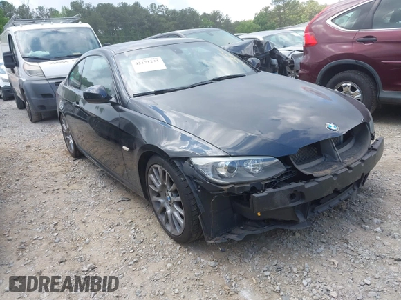 2011 BMW 3 Series 328i z VIN WBAKE3C59BE558791, wystawiony jako IAAI lot #42171294 z przebiegiem 59 256 mil mil oraz . Historia ofert i sprzedaży dostępna na DreamBid. Obrazek 1.