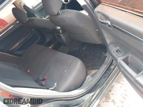 2009 Chrysler 300 LX with VIN 2C3KA43D19H536142, listed as a IAAI auction lot 42025538 with 1 mi miles. Bid and sale history available at carsss.com. Image 8.