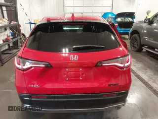 2024 Honda HR-V Sport with VIN 3CZRZ2H51RM706424, listed as a IAAI auction lot 41962045 with 5,883 mi miles. Bid and sale history available at carsss.com. Image 16.