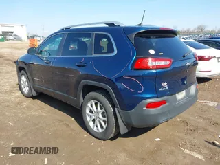 2018 Jeep Cherokee Latitude Tech Connect with VIN 1C4PJMCB8JD523387, listed as a IAAI auction lot 42022995 with 35,184 mi miles and . Bid and sale history available at DreamBid. Image 3.