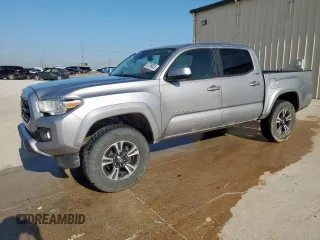 2019 Toyota Tacoma SR with VIN 3TMCZ5AN8KM251522, listed as a Copart auction lot 53796525 with 124,258 mi miles and Salvage title. Bid and sale history available at DreamBid. Image 1.