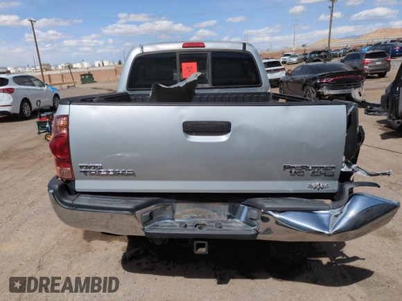 2006 Toyota Tacoma PreRunner z VIN 5TEJU62N56Z167225, wystawiony jako Copart lot #51672135 z przebiegiem 147 163 mil mil oraz Szkoda całkowita • Salvage title. Historia ofert i sprzedaży dostępna na DreamBid. Obrazek 6.