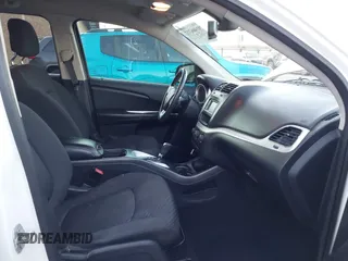 2018 Dodge Journey SXT with VIN 3C4PDCBG4JT514453, listed as a IAAI auction lot 41406727 with 121,235 mi miles. Bid and sale history available at carsss.com. Image 5.