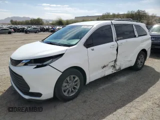 2022 Toyota Sienna LE z VIN 5TDKRKEC5NS118322, wystawiony jako Copart lot #50739845 z przebiegiem 127 198 mil mil oraz Szkoda całkowita • Salvage title. Historia ofert i sprzedaży dostępna na DreamBid. Obrazek 1.