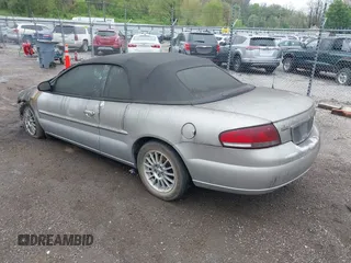 2004 Chrysler Sebring LXi z VIN 1C3EL55R24N224630, wystawiony jako IAAI lot #42161281 z przebiegiem Nie podano mil oraz . Historia ofert i sprzedaży dostępna na DreamBid. Obrazek 3.
