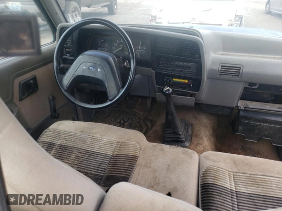 1992 Ford Ranger with VIN 1FTCR10AXNUB23337, listed as a Copart auction lot 53846484 with 624,472 mi miles and Non Repairable. Bid and sale history available at carsss.com. Image 8.